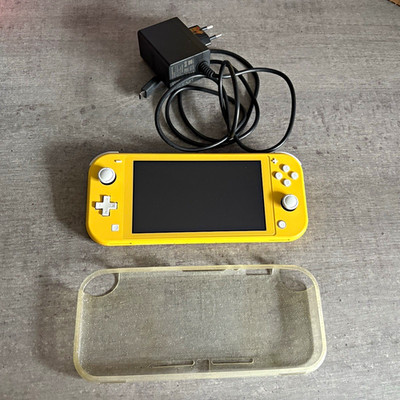 Nintendo Switch Lite Handheld-Konsole Gelb 32GB HDH-001