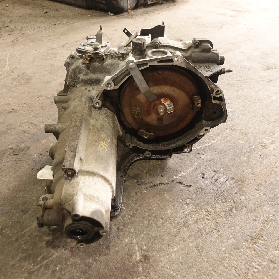 2006 Chevy Cobalt 2.2L автоматическая коробка передач 186K миль - Изображение 2 из 4