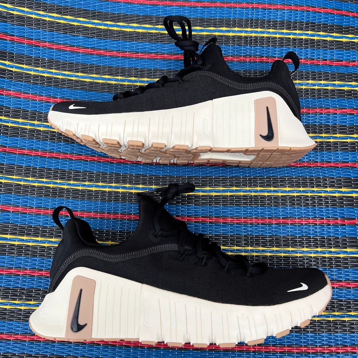 スニーカー Nike Free Metcon 6 M Battery Bolt White Black FJ7127701 FJ71 Amazon.com | Nike Women's Free Metcon 6 Sneaker, Black/White