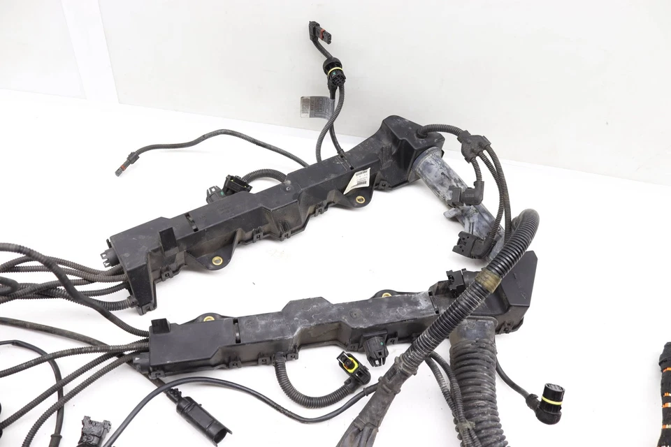 BMW 750I 2006-2008 4,8 L - Arnés de cableado del motor 7572881 Foto 3 de 4