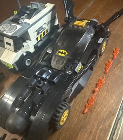 LEGO Batman (7781): The Batmobile Two-Face's Escape. Please read description 