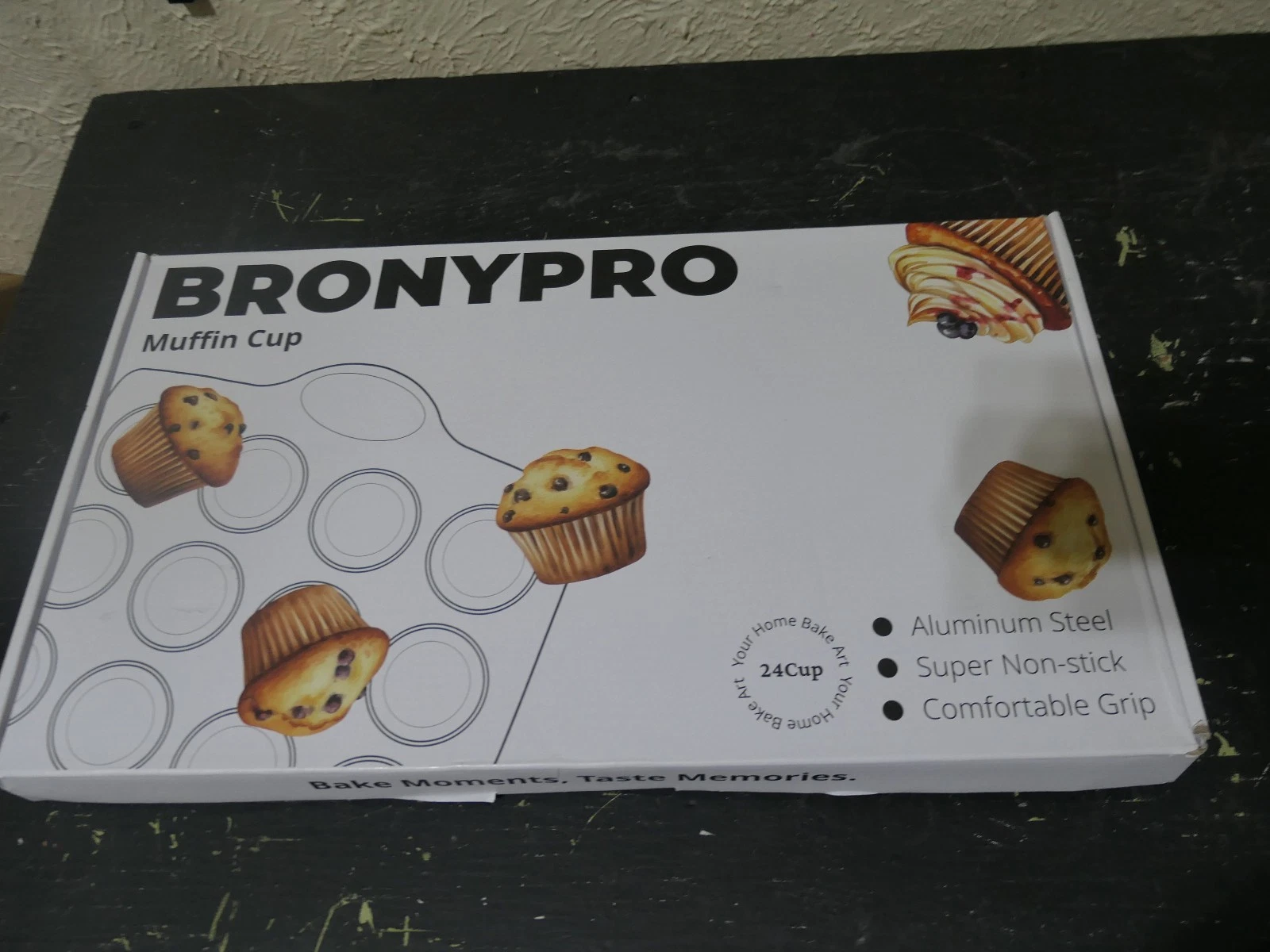 BRONYPRO Ceramic Muffin/Cupcake Pans, 24-Cup Nonstick Aluminized Steel
Opens in a new window or tab