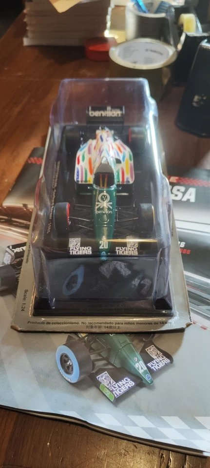 Collezione : Auto da corsa 1:24.  Benetton B186 di Gerhard Berger del 1986 - Immagine 3 di 3