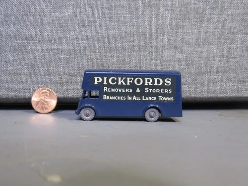 Matchbox Lesney – 46b   Pickford Removal Van   1960    (ID#463)