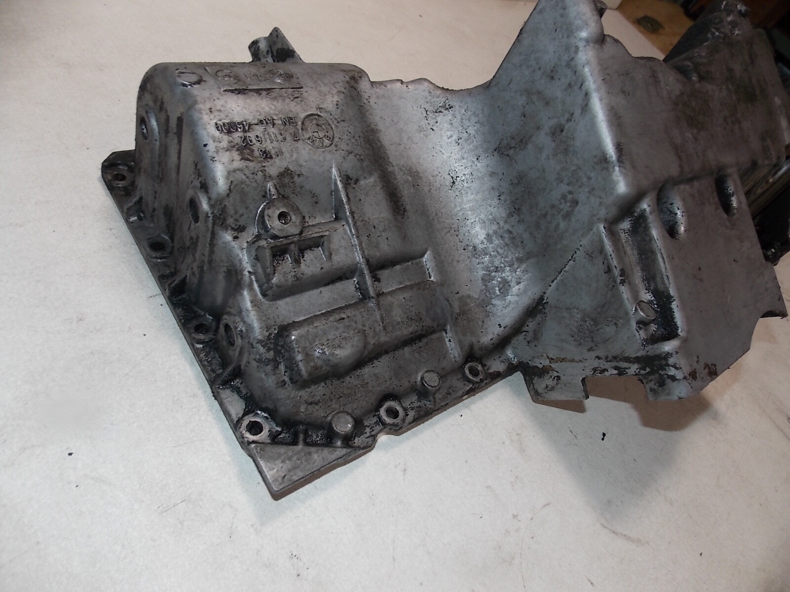 BMW E46 Engine Oil Pan 7511602 M54 OEM 0106 325xi 330xi X3 2.5L 3.0L