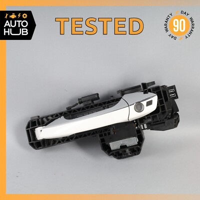 12-14 Mercedes W204 C250 C350 Front Left Exterior Door Handle Keyless Go OEM