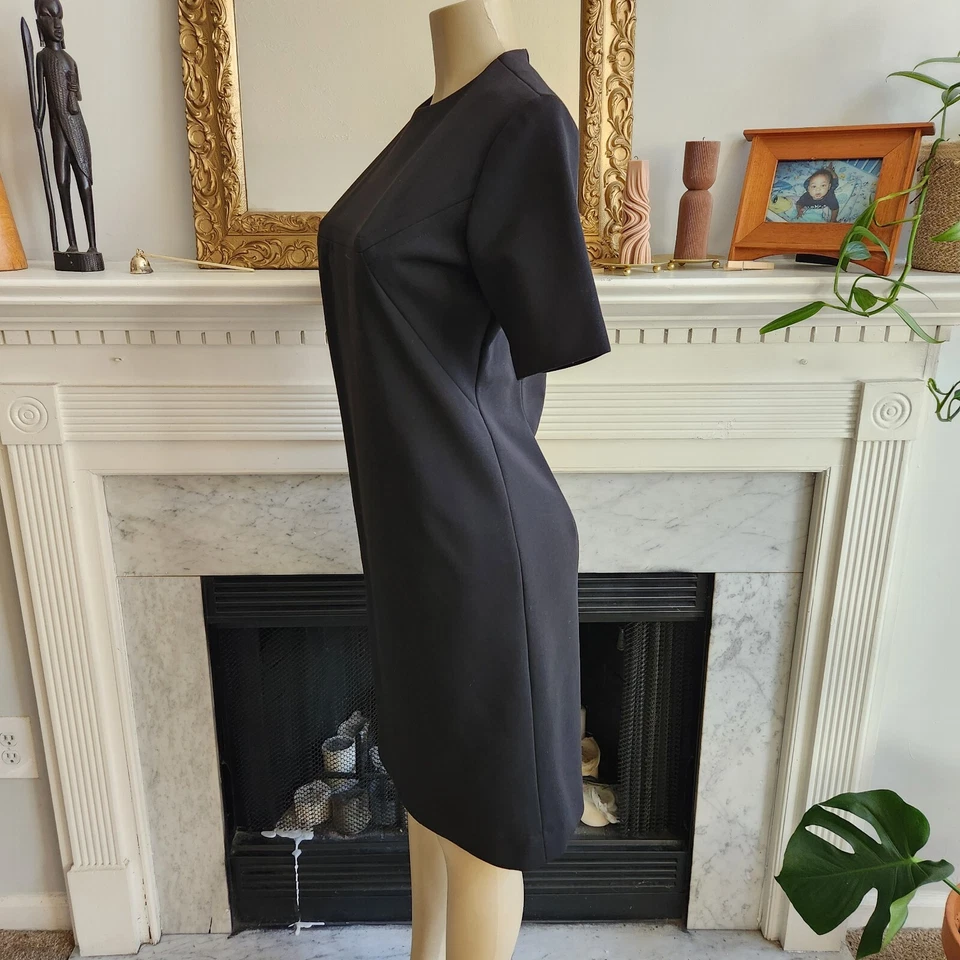 Vintage 60s Black Dress LBD Sheath Knee Length Career Corpcore Size Small - Image 3 of 4