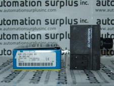 SCHMERSAL AZM 170-11ZRI B5 24VDC/AC SOLENOID INTERLOCK W/ KEY NEW!! QUANTITY!!
