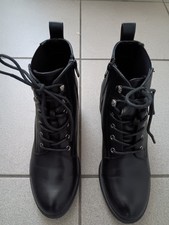 Damen Stiefeletten Ankle Boots mit Absatz und Riemchen schwarz Gr. 38