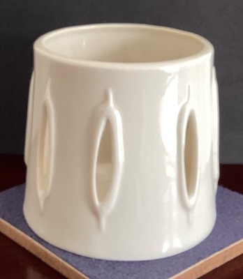Belleek Living: REEDS Votiv Teelicht Kerzenhalter 7095 - Wendy Ward Collection