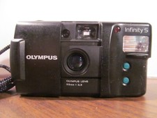 OLYMPUS INFINITY S w/ 1:3,5 35mm lens vintage film camera TESTED