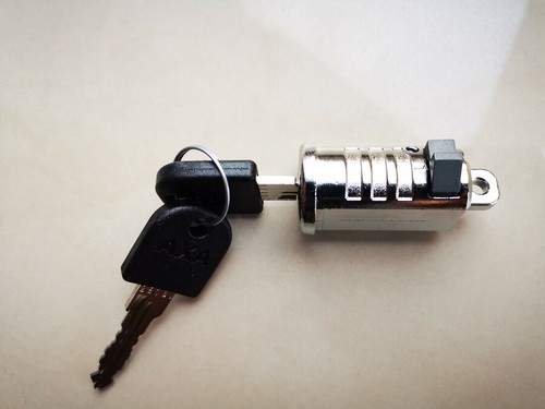 AKKUSCHLOSS AXA SCHLIESSZYLINDER E-Bike BMZ V7 Batterie Fahrrad Schloss - Bild 3 von 3