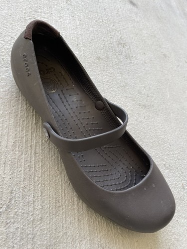 crocs alice flats