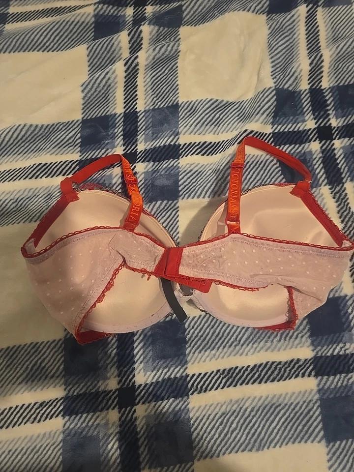Victoria Secret Muy Sexy Push Up 38d Rosa Y Rojo  Foto 2 de 4