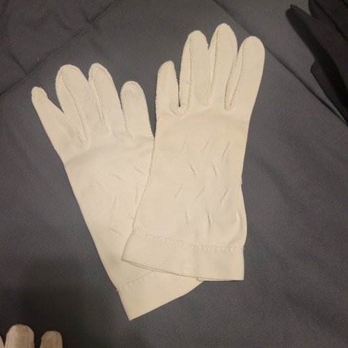 Lot of 5 Pairs of Womens Vintage Gloves - Short and Long- Small - Picture 5 of 13