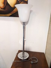 Grande lampe Mazda en aluminium poli et chromé + douille à tirette tulipe en opa