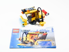 LEGO 7242 Street Sweeper (complete with instructions)