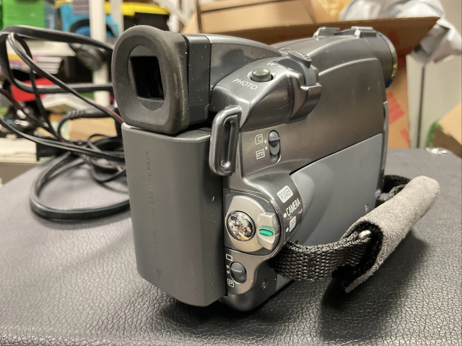 Canon Mini DV ZR85 Camcorder w/ Charger AS IS USED Vintage Cam image 4