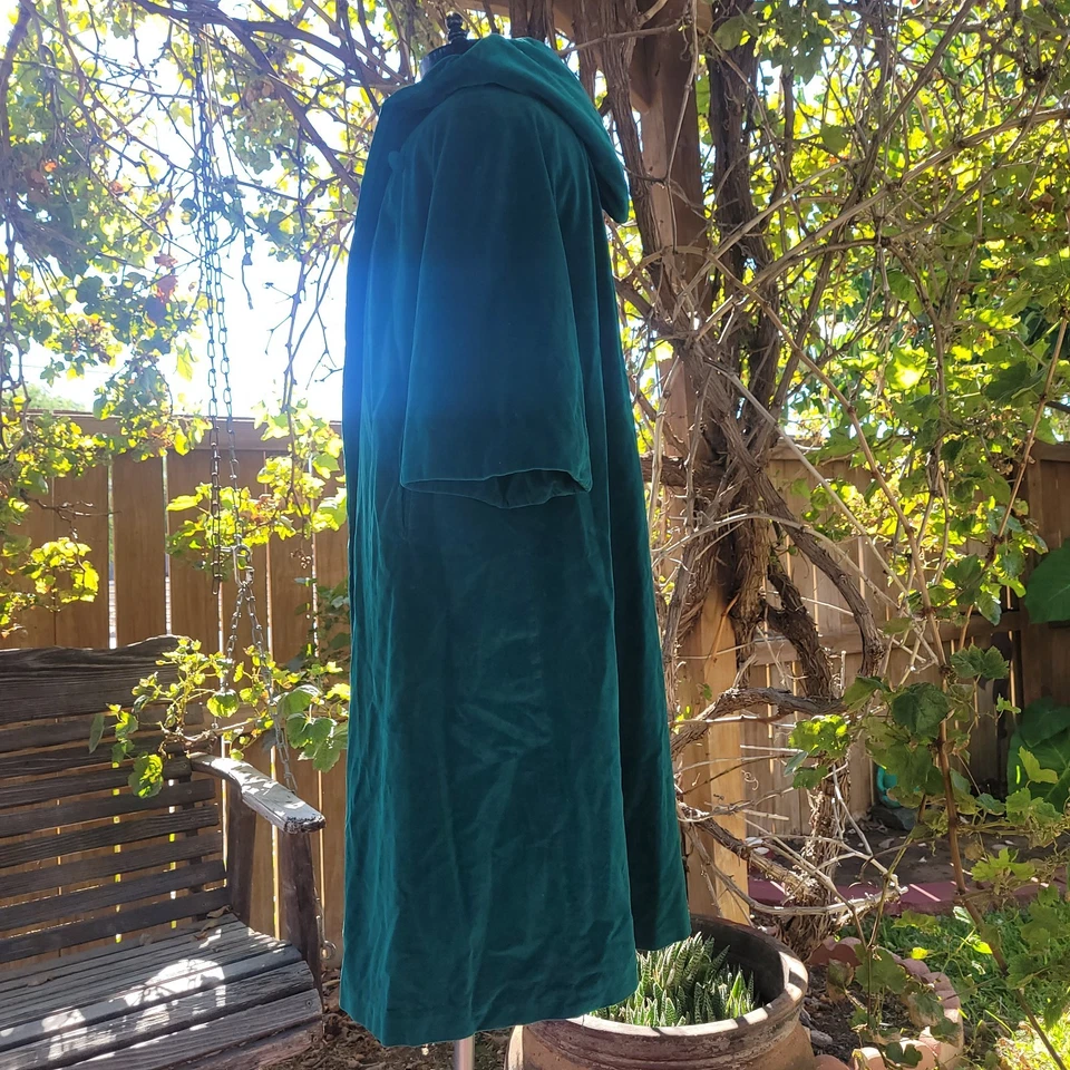 Abrigo Columpio Ópera Con Capucha Terciopelo Verde Oscuro Neusteter Años 40 De Colección Sin Etiqueta de Talla Foto 4 de 4