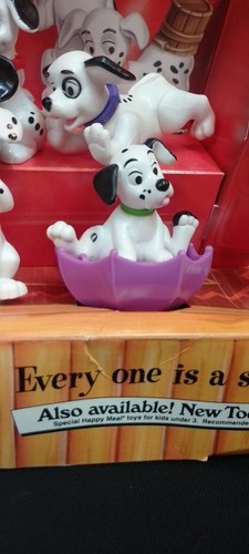 Disney 101 Dalmatians McDonald's Happy Meal Display W/Christmas Ornaments 1996 - Picture 16 of 23