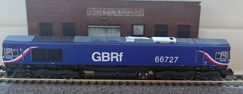 Dapol escala N ND074b. Motor diésel Clase 66 GBRf (Primer Grupo) 66727 con DCC | Zustand: Used