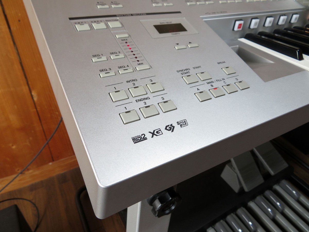 Yamaha D-Deck DDK-7 Electone Keyboard + Foot Pedal (DDKU-P7) Set