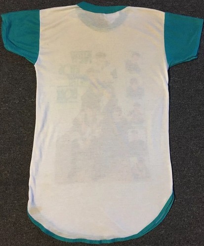 Vtg 90s New Kids On The Block Faded Sleeping Shirt L USA Boy Band Music NSYNC - Picture 8 of 16