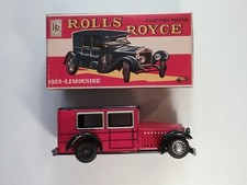 VINTAGE FRICTION MOTOR TIN ROLLS ROYCE 1920 LIMOUSINE TOY READ DESCRIPTION
