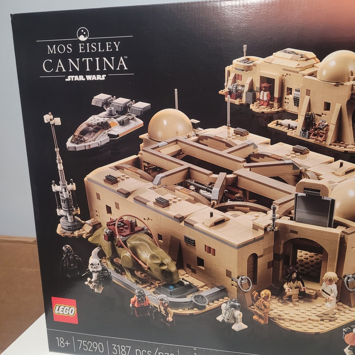 LEGO Star Wars 75290 Mos Eisley Cantina Retired Rare SNIB Ships