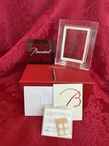NIB FLAWLESS Exquisite BACCARAT France Glass CADRE Crystal PHOTO PICTURE FRAME