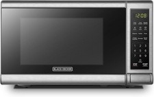 BLACK+DECKER EM720CB7 Digital Microwave Oven with Turntable Push-Button Door, Ch