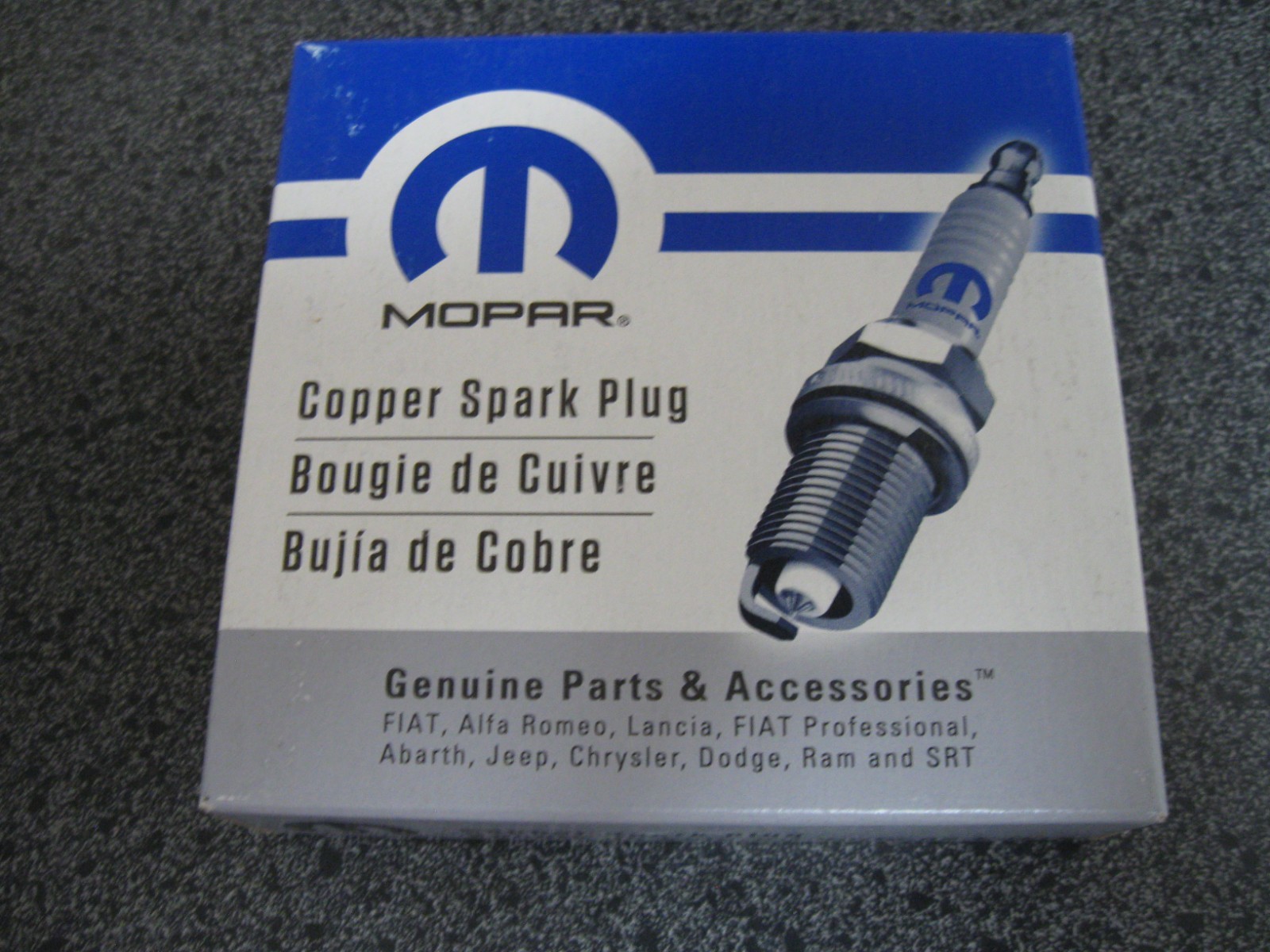 Mopar 68303921AA Spark Plugs 4 Pack For 99-03 Dakota, Ram, Durango, New,Genuine