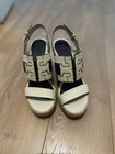Women’s Tory Burch Wedge Sandals In Cream And Navy Size 6.5 — photo 1