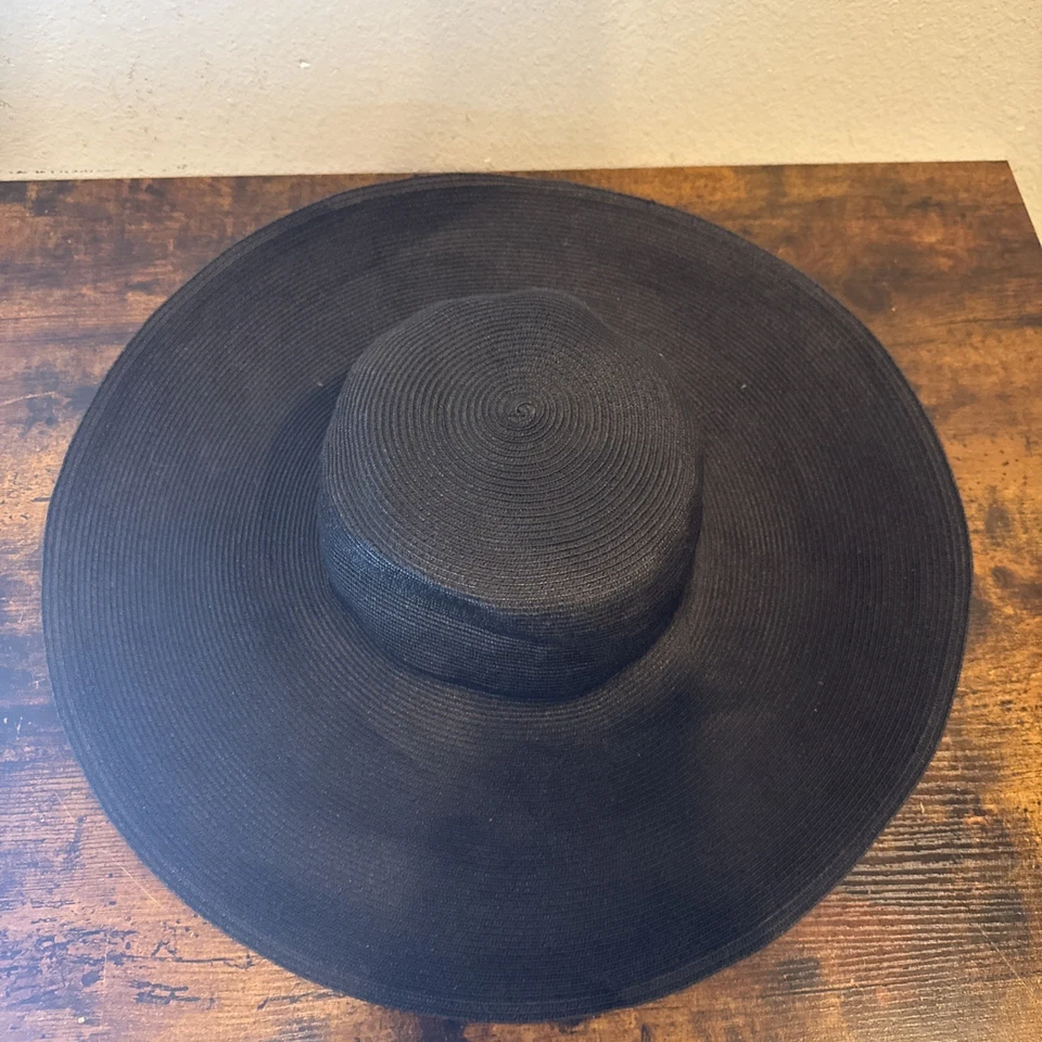 Eric Javits Squishee Black Sun Hat – Packable, 5.5" Brim, SPF 50, Rolled Brim - Image 2 of 4