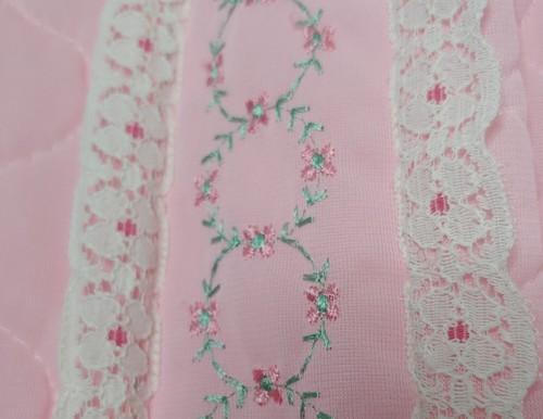 Vintage Komar Leisurly Living Womens L Robe Pink Quilted Lace Trim Reversible - Picture 7 of 12