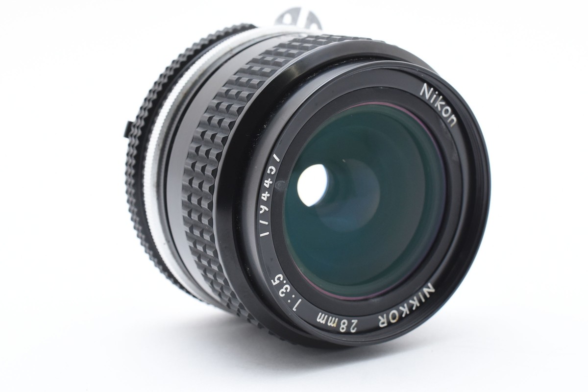 NIKON ニコン AI NIKKOR 28mm f3.5 #325 Nikkor 28mm f3.5 Ai: A Fantastic Vintage Wide-angle Lens Just