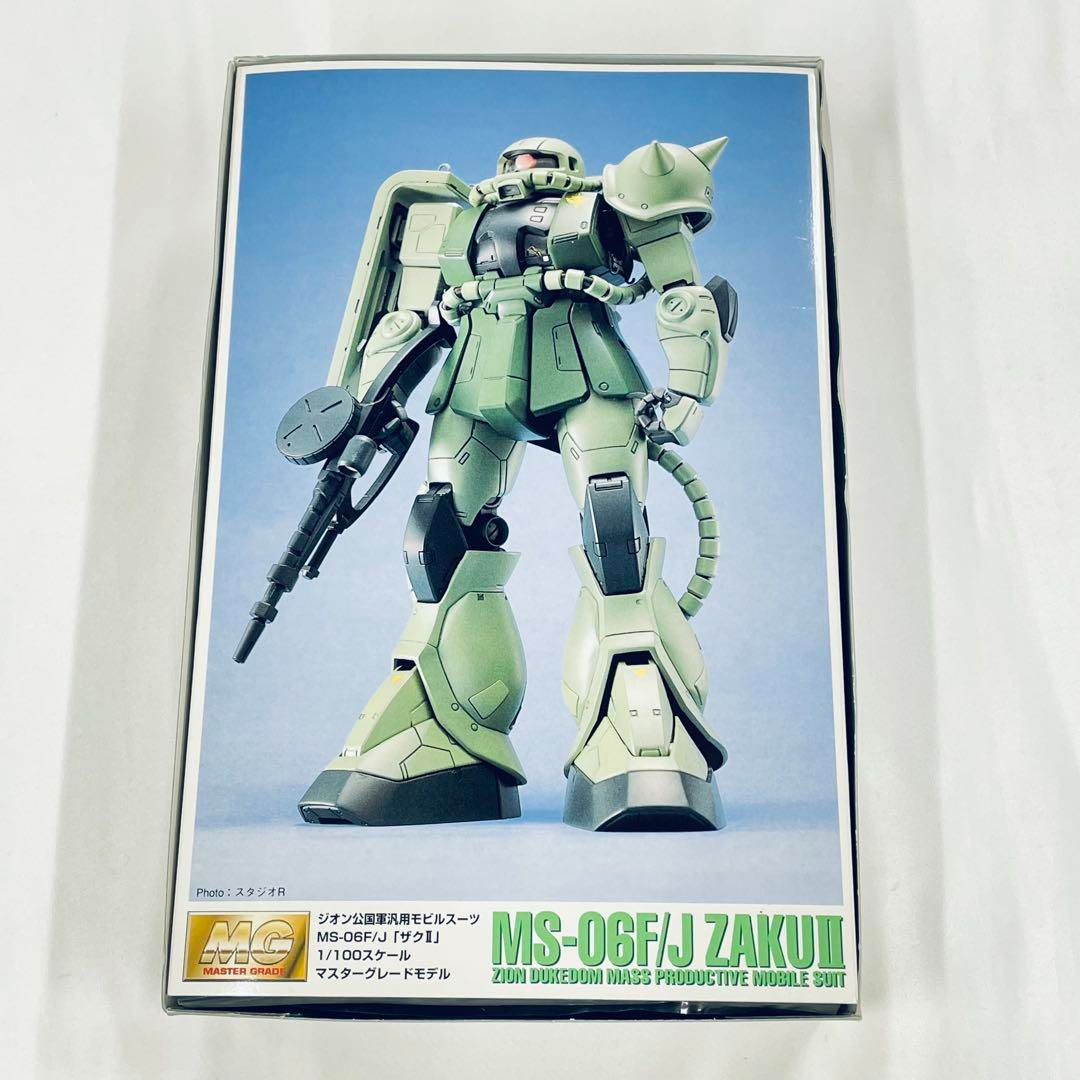 MG 1/100 MS-06F/J Zaku II Mobile Suit Gundam Model Kit Used