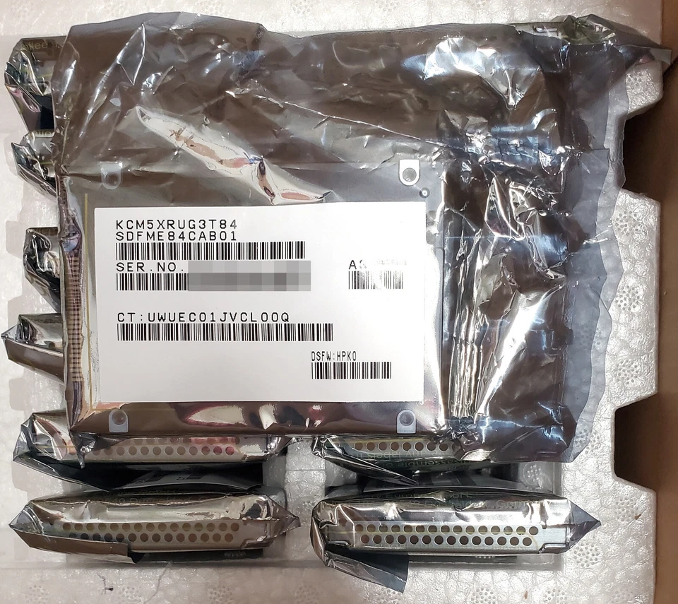 NEW HPE Kioxia CM5-R 3.84TB NVME U.2 2.5" Enterprise RI SSD VO003840KWUEC - Image 2 of 2