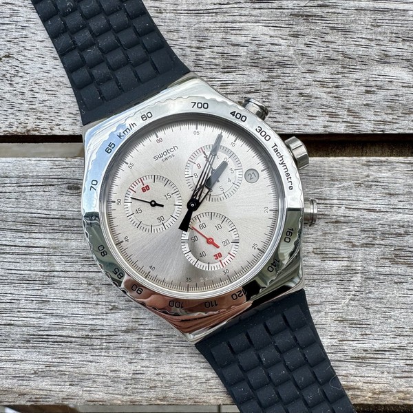 Swatch Irony New Chrono Mens Watch Silverish 43mm YVS405 Perfect Condition