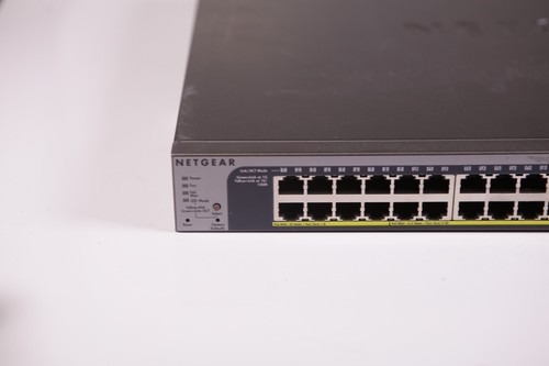 Netgear GS752TP Prosafe Switch 1u 48 Port Net Chassis - Picture 3 of 13