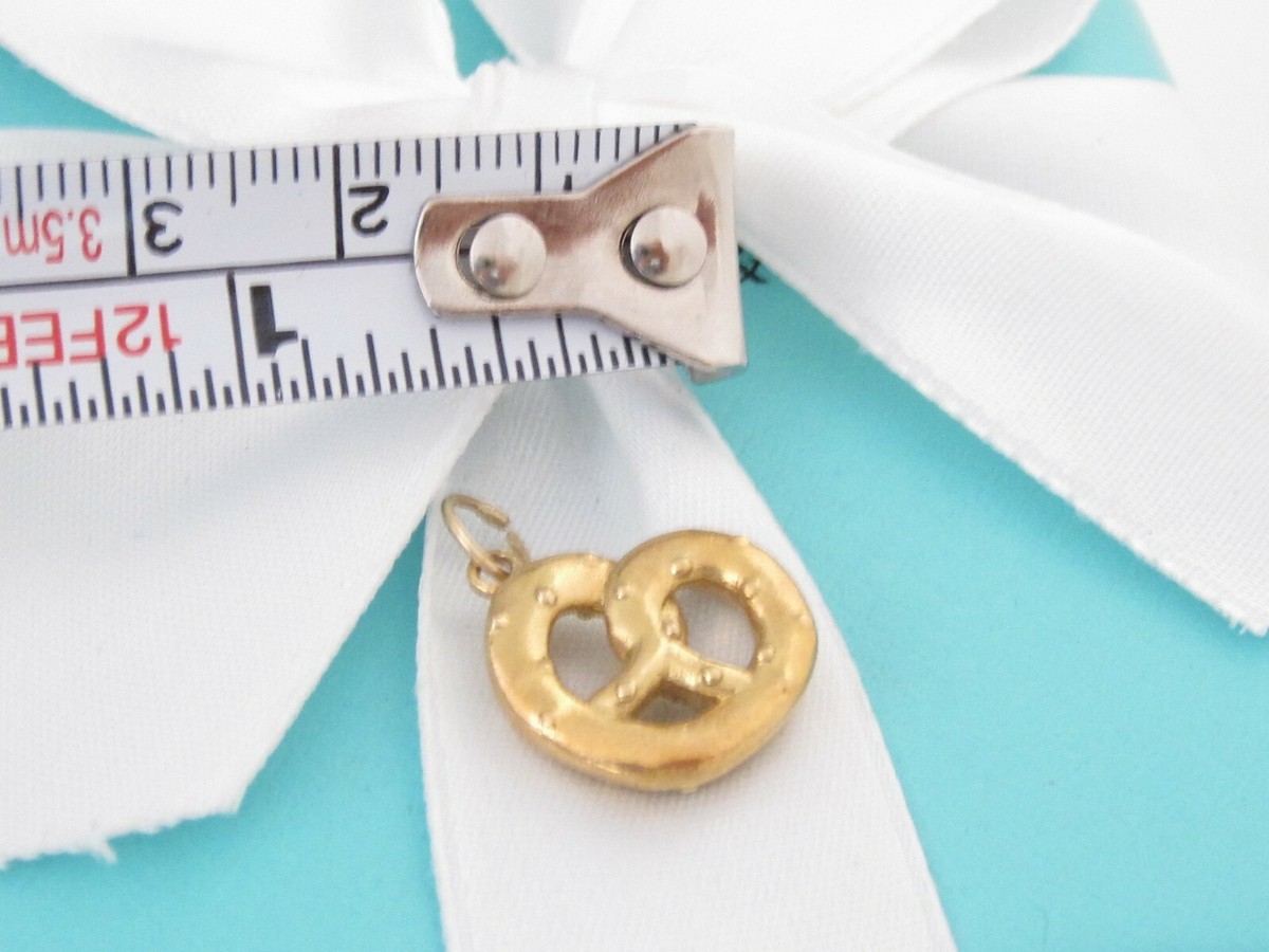 TIFFANY & CO 18K GOLD PRETZEL CHARM 4 NECKLACE BRACELET | eBay