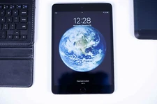 Apple iPad mini 3 64GB, Wi-Fi, 7.9in - Space Gray