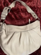 PLEATED COACH SOHO SHOULDER HOBO TOTE HANDBAG PURSE IVORY LEATHER ZIPPED F13731