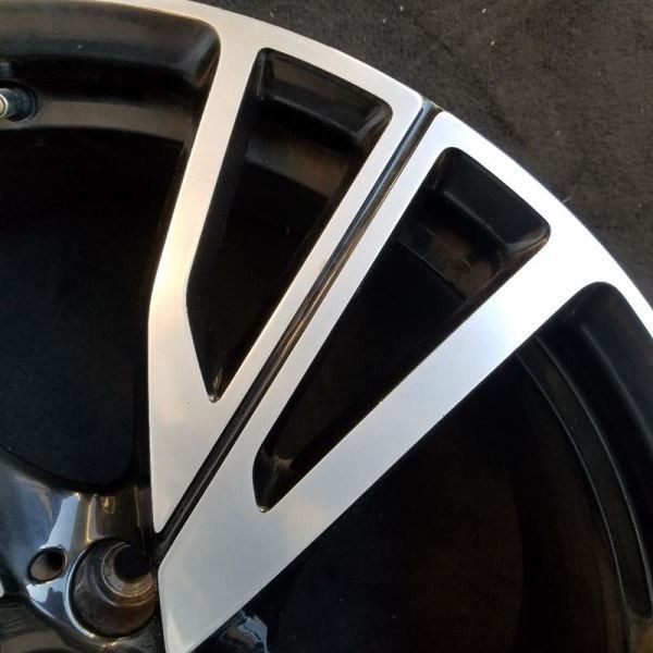 BMW i8 2014-2017 Rear Left Wheel Black P/N 56086206