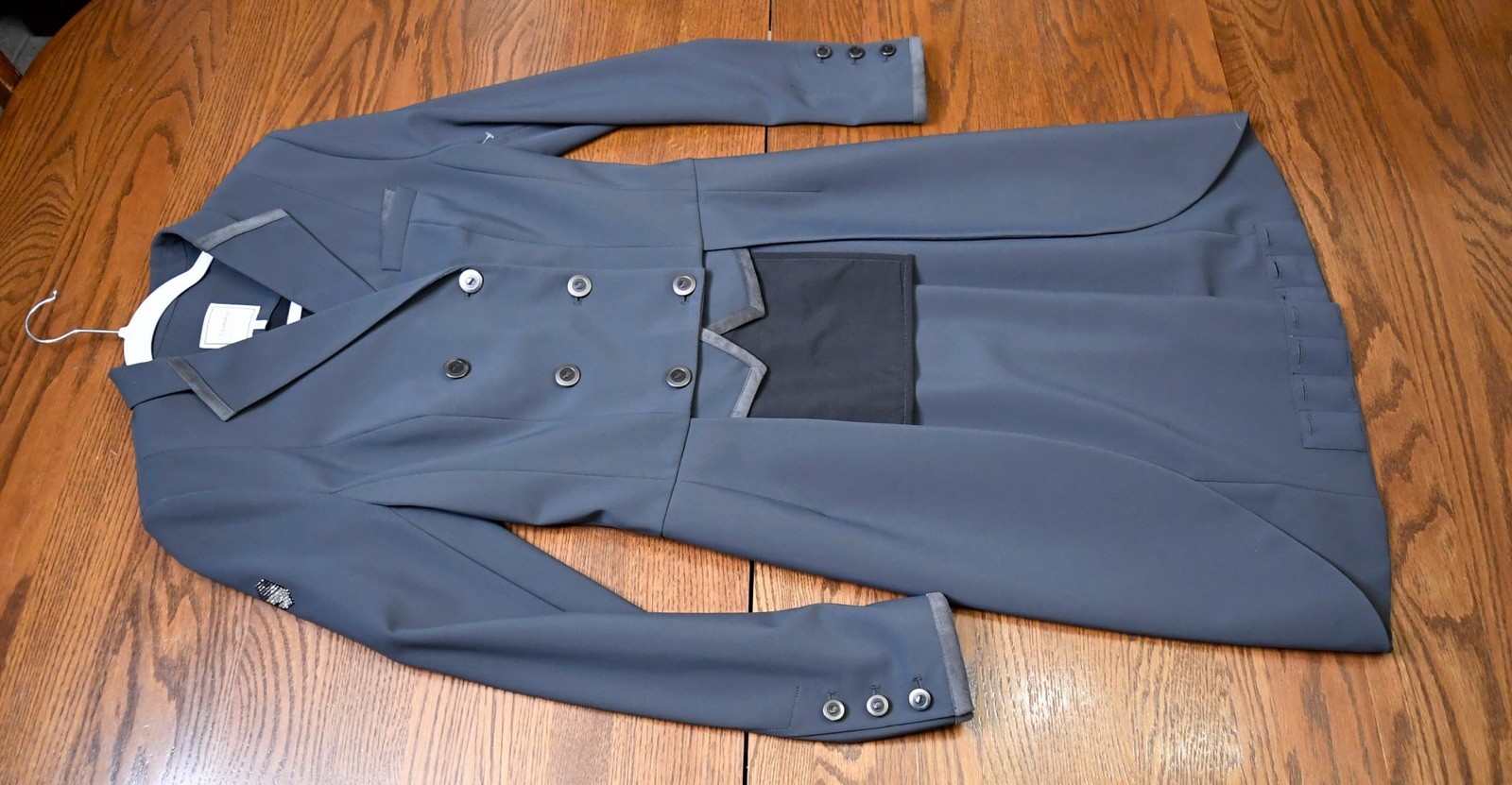 Samshield Shadbelly Tail Coat Women's S- 36 US 4 - Grey *BEAUTIFUl Take a look 