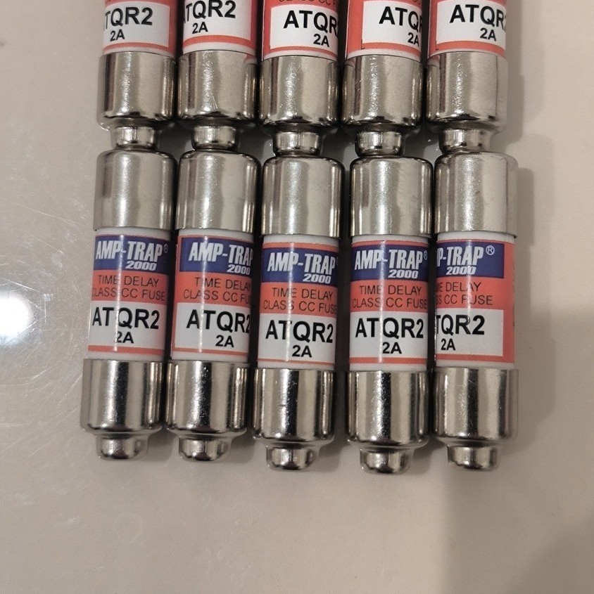 10PCS OEM Class CC Fuse ATQR2 ATQR-2, Time delay fuse 600V 2A