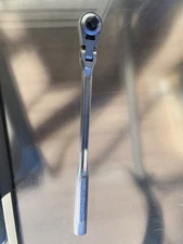 Craftsmen’s 3/8 Swivel Head Ratchet 42793 used