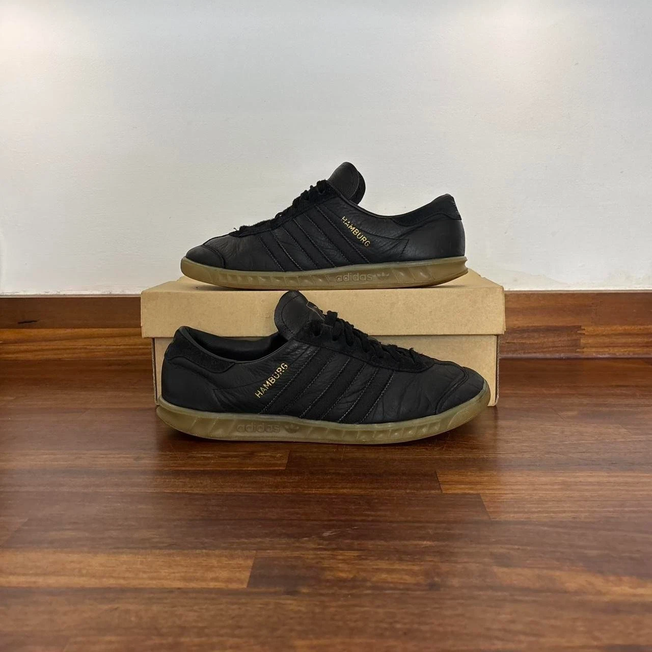 Autentiche Adidas Hamburg 'Black Gum' Uomo UK 8