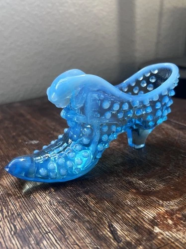 Vintage Fenton Blue Opalescent Glass Hobnail Slipper Shoe Cat Head