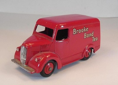 Dinky Toys England Nr. 455 Trojan LKW Kasten Brooke Bond Tea Länge 8,5cm #8175